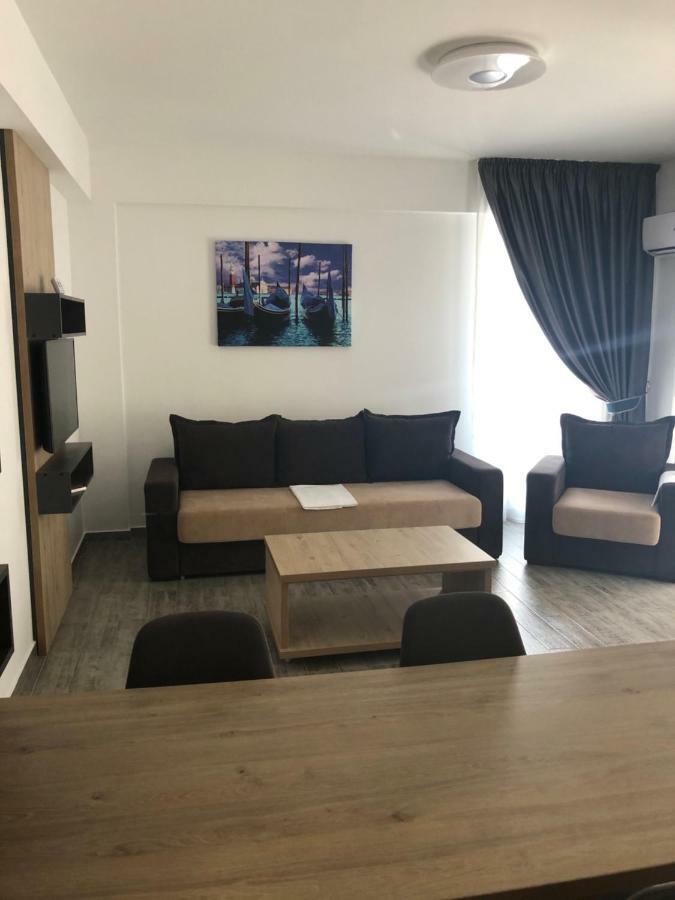 Apartament Ella C&C Residence Năvodari Buitenkant foto