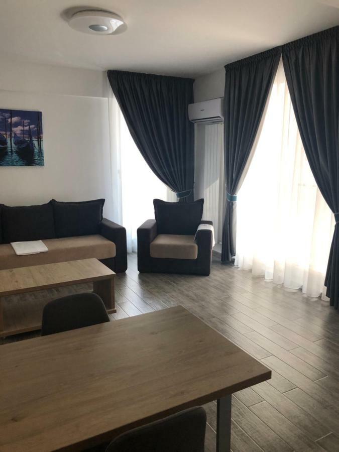 Apartament Ella C&C Residence Năvodari Buitenkant foto